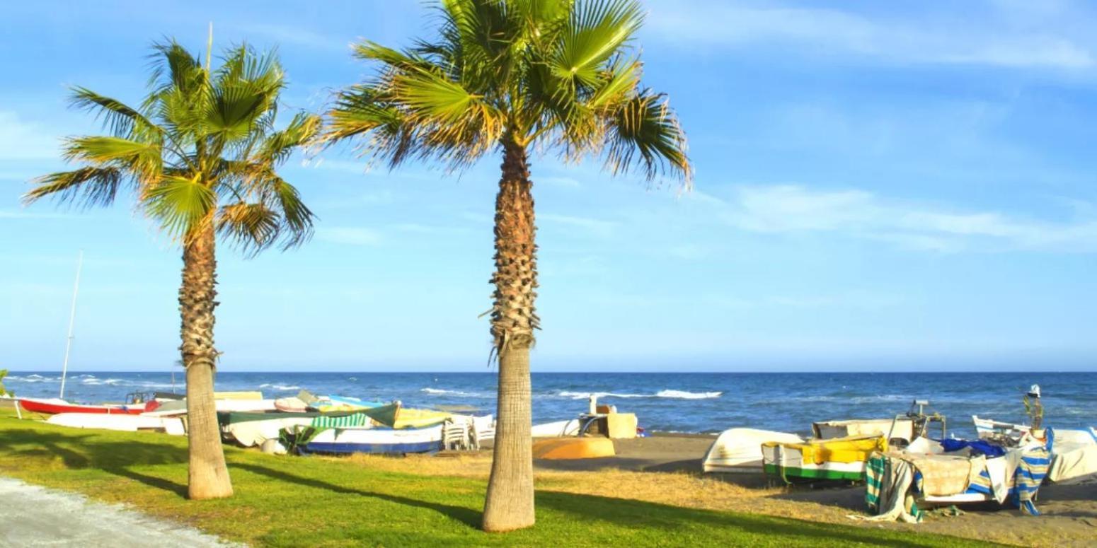 La Parada Beach Torre de Benagalbon Bagian luar foto